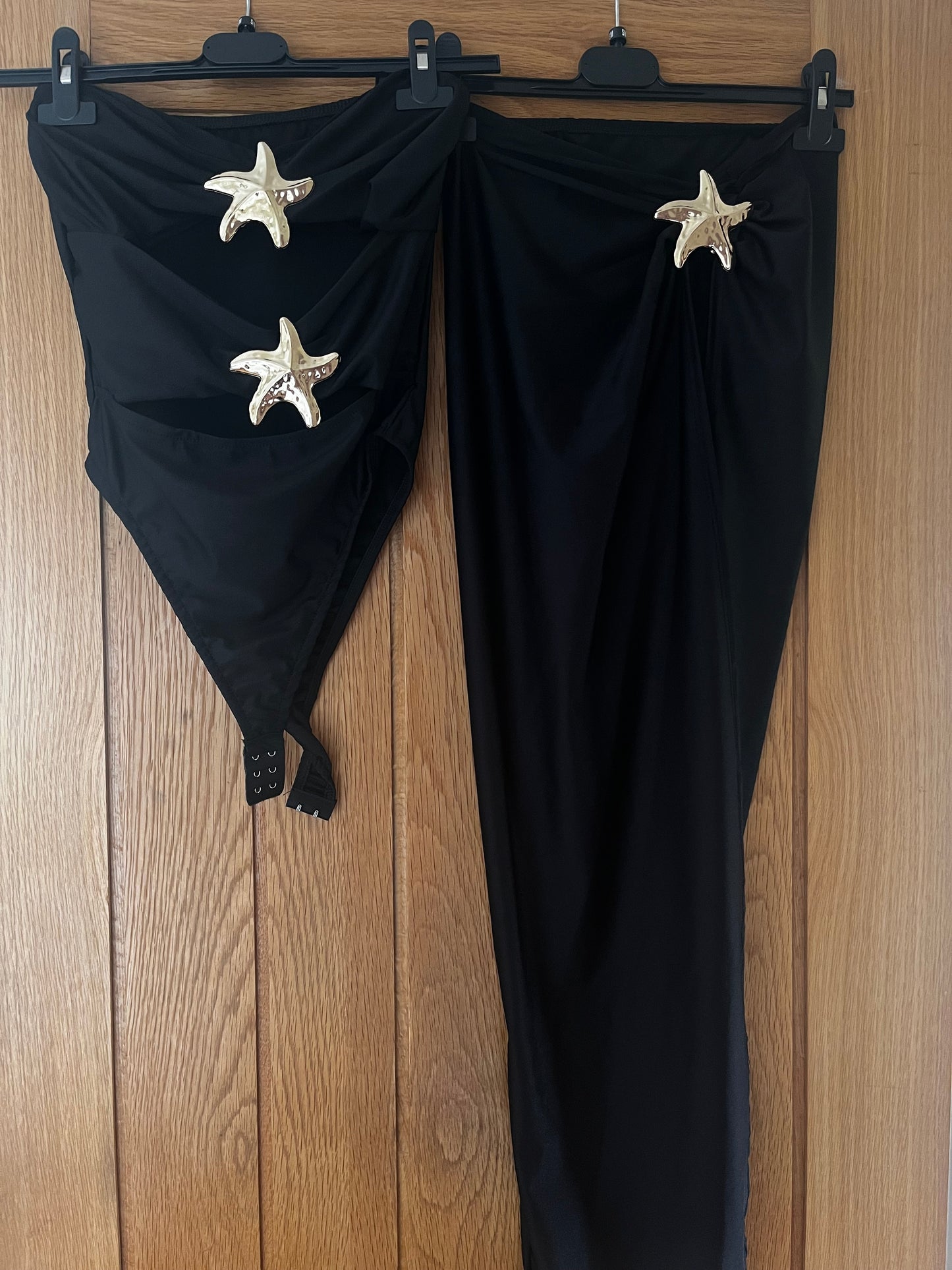 Slinky starfish cut out bandeau bodysuit and starfish split skirt set