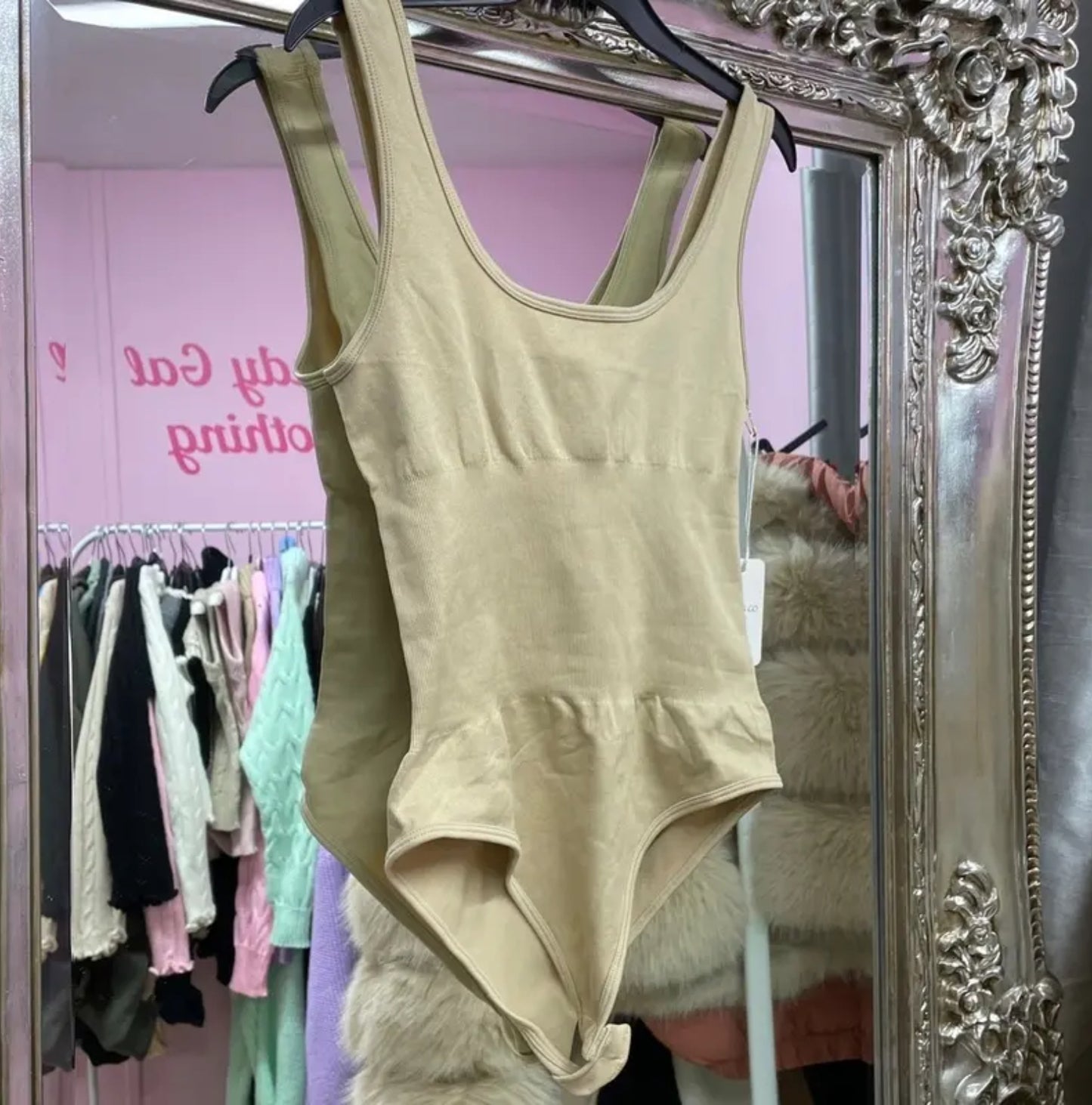 Short sleeve sculpting bodysuits