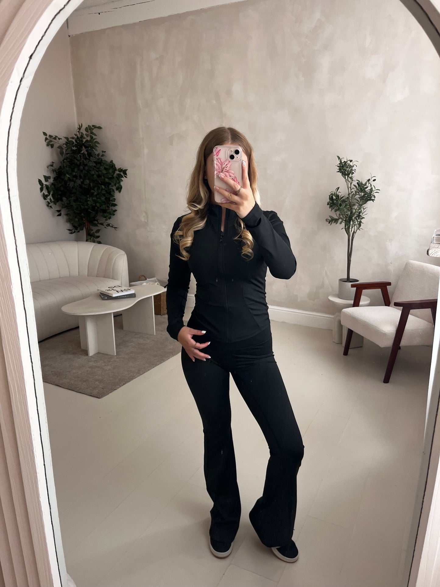 Zip up jacket & scrunch bum flare set