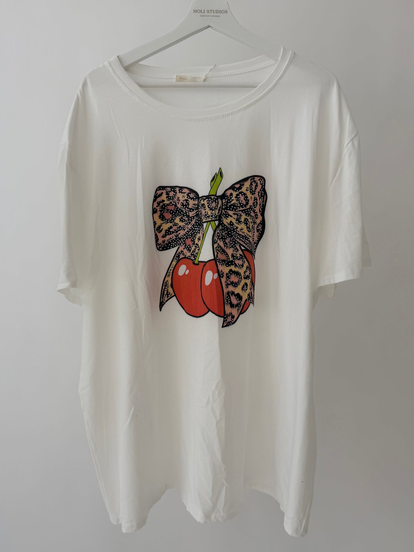 Leopard bow and cherry graphic tee