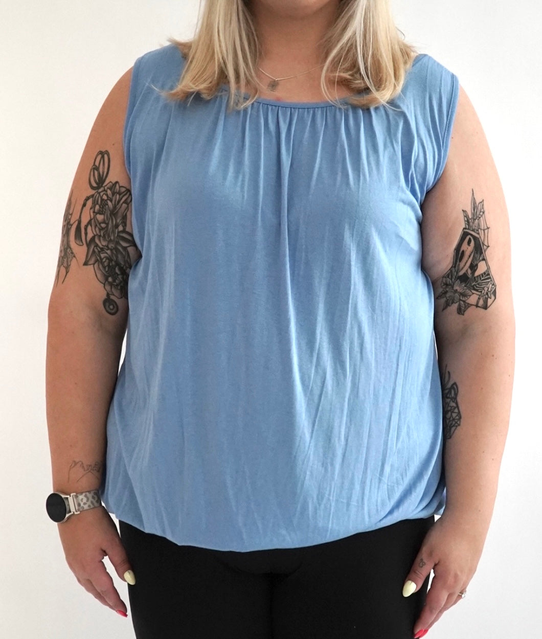 Bubble hem sleeveless top