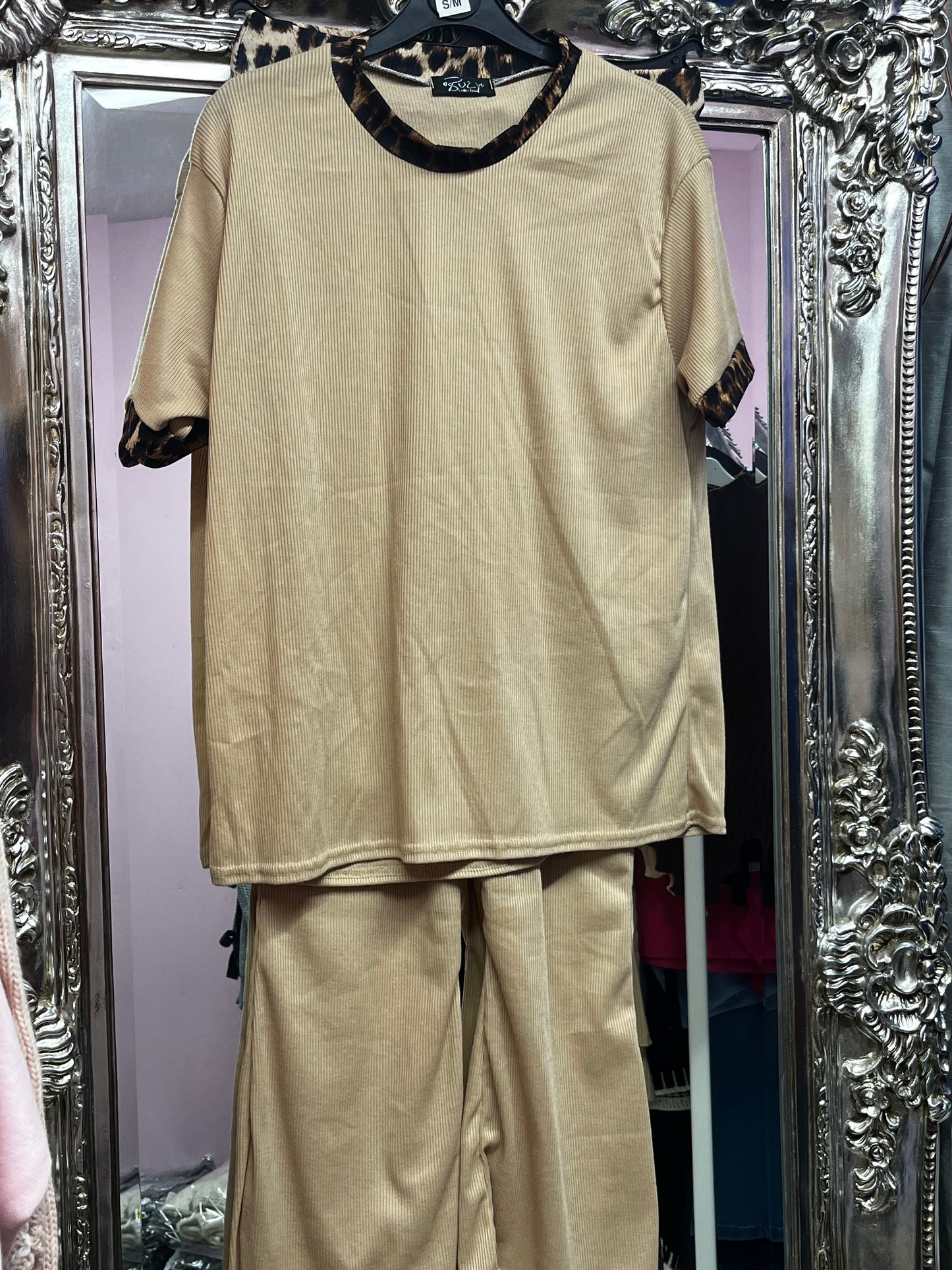 Leopard print trim t-shirt and trouser set