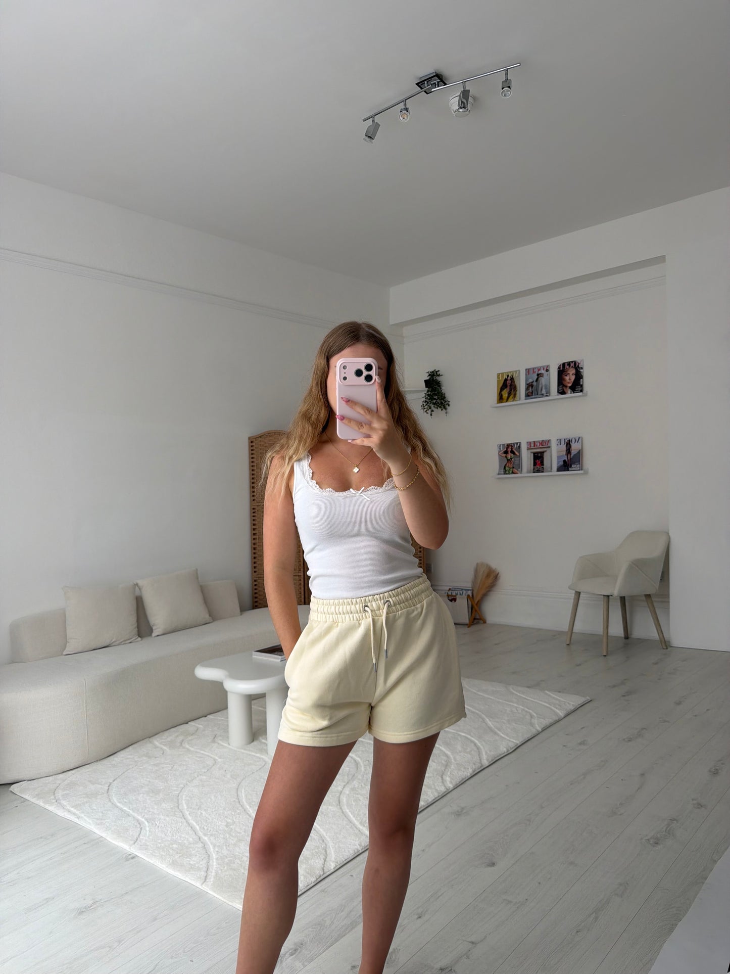 Relaxed fit fleece shorts