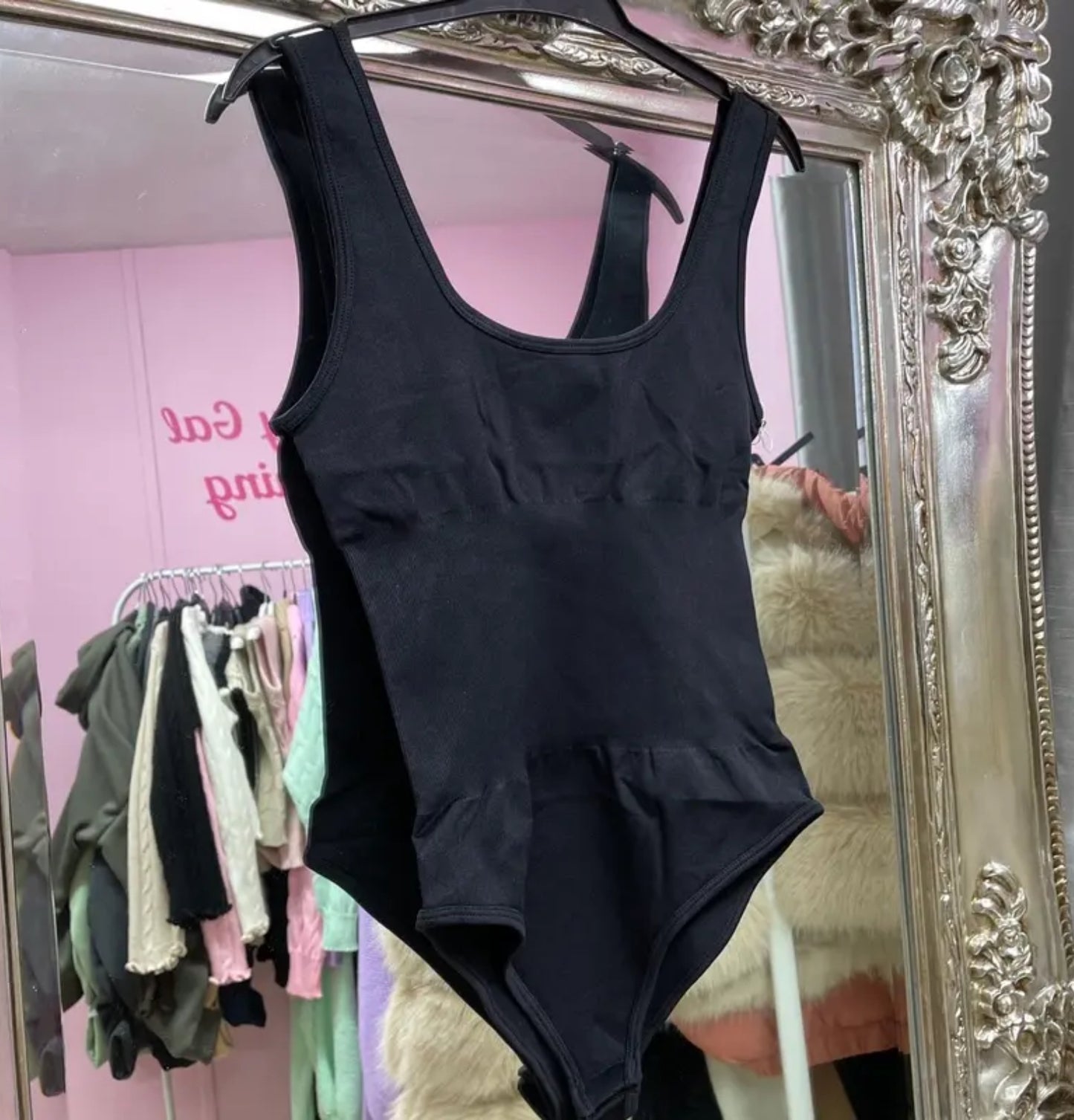 Short sleeve sculpting bodysuits