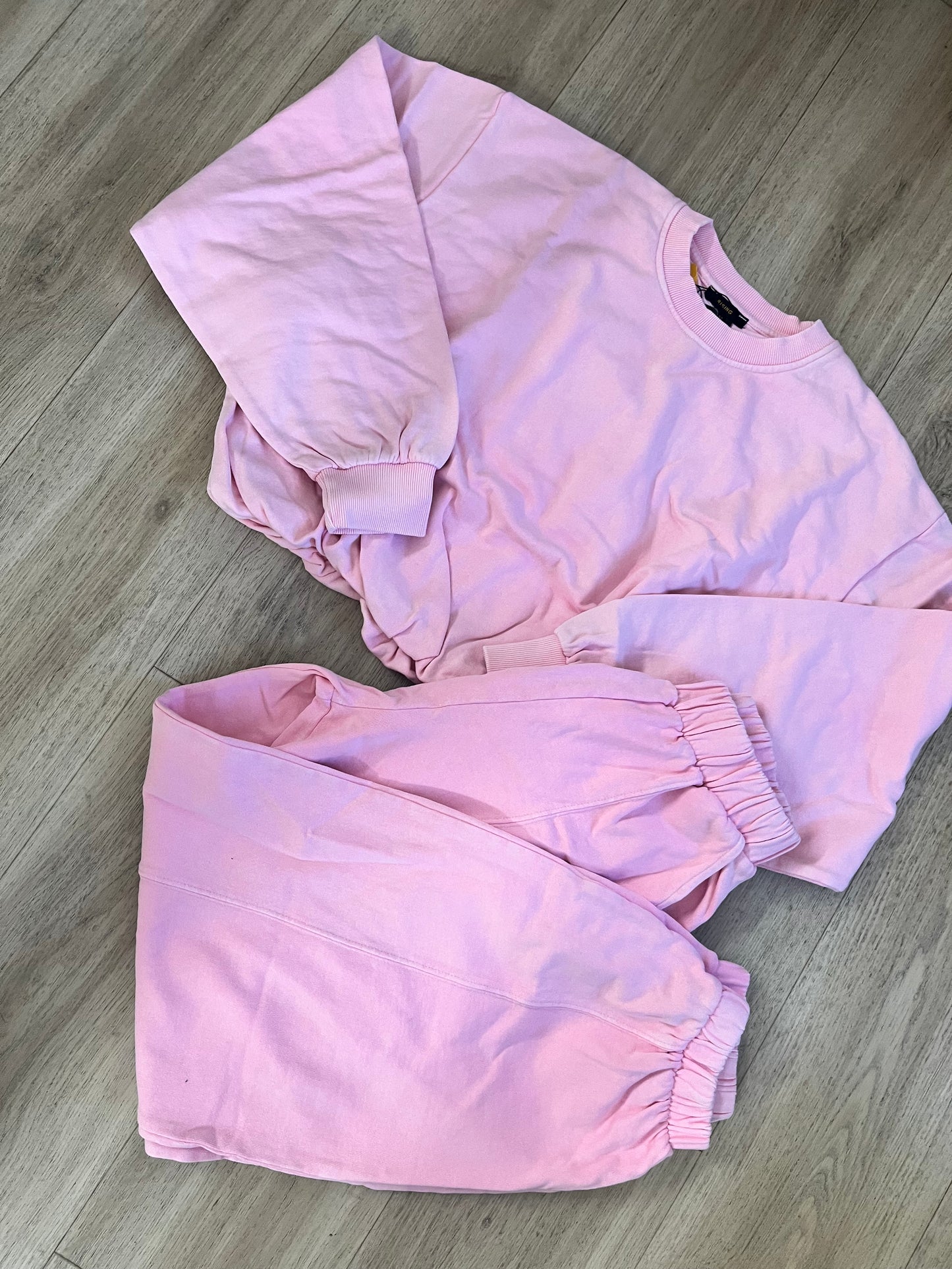 Puff hem jumper and jogger set