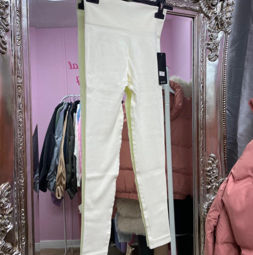 Lola leggings high waisted, ribbed and seamless