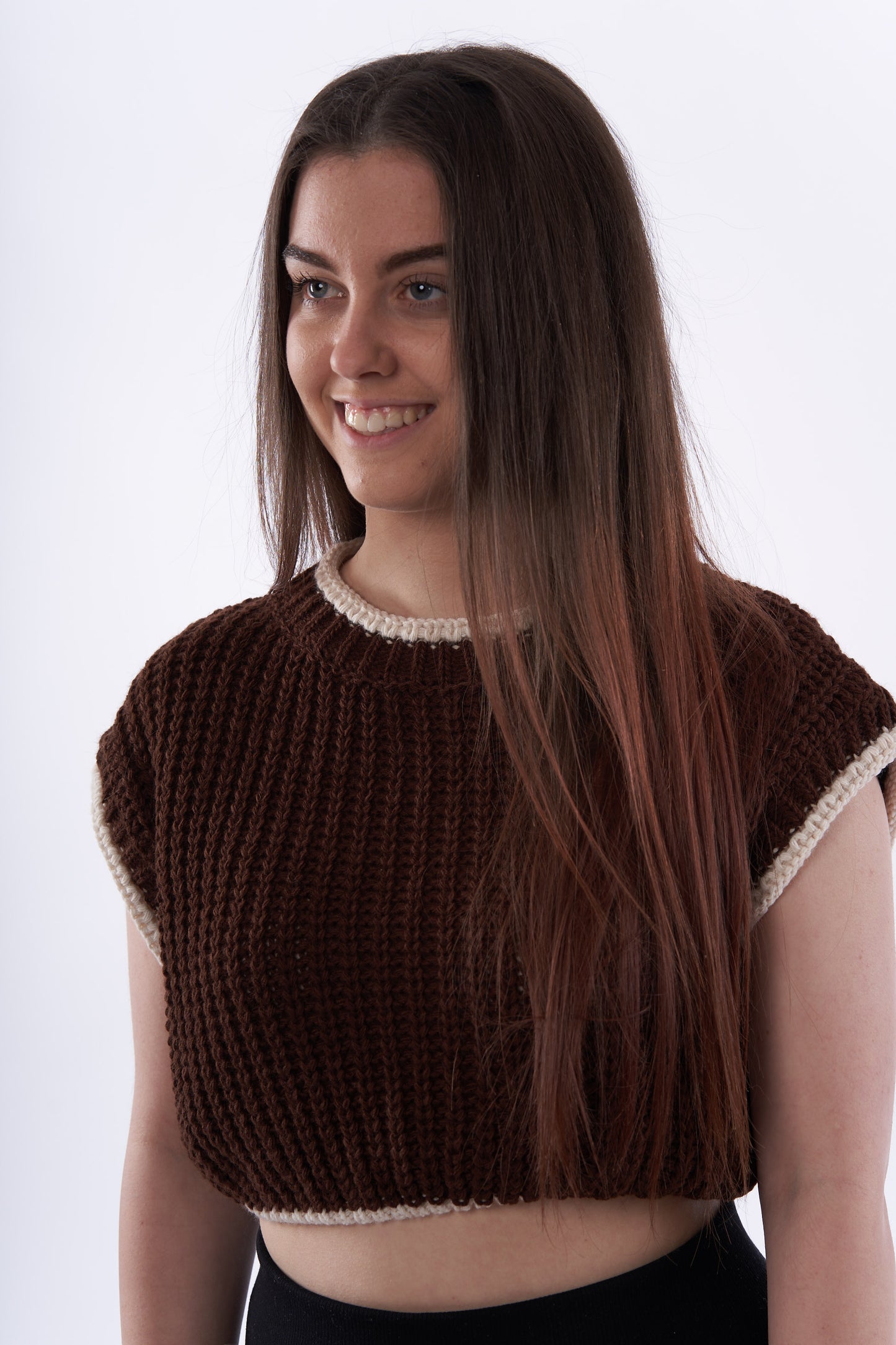 Cropped Caitlin knitted short sleeve top