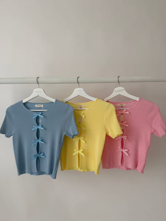 Short sleeved ribbed bow t-shirt