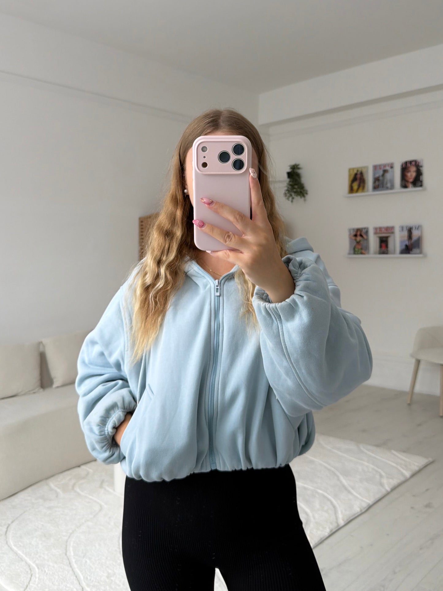 Bubble hem zip up cropped hoodies