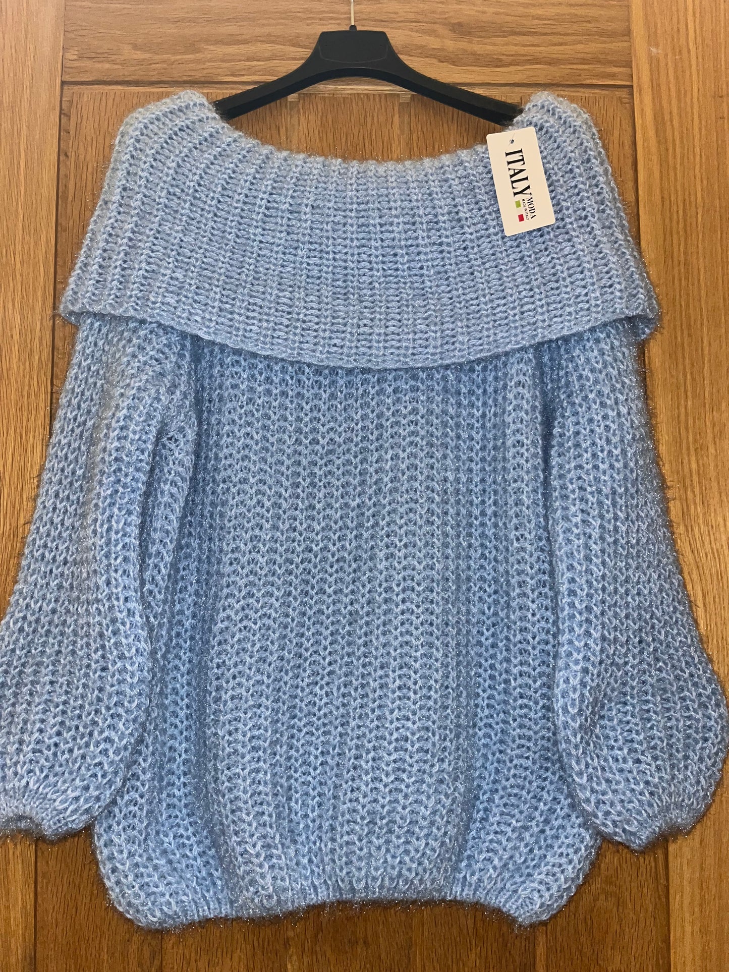 Soft knitted off the shoulder top