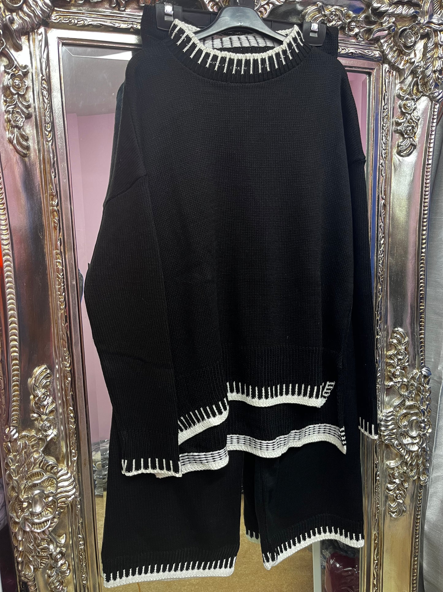Plus size knitted jumper and trouser set