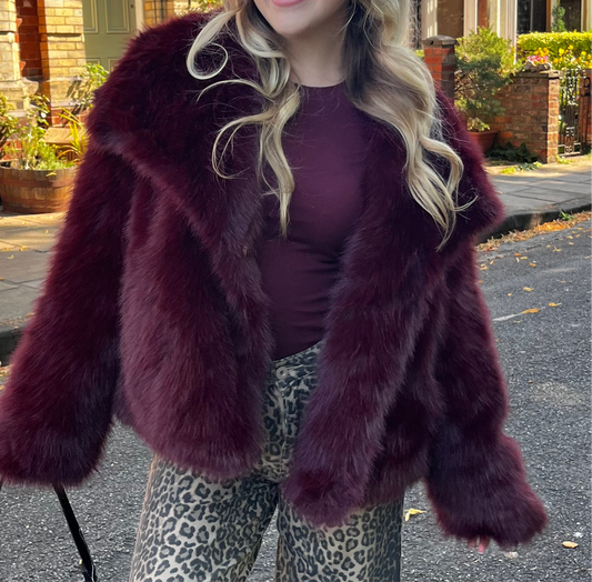 Burgandy chunky faux fur jacket with magnetic clasps
