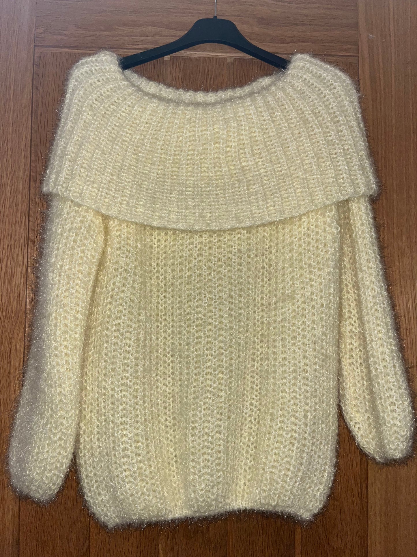 Soft knitted off the shoulder top