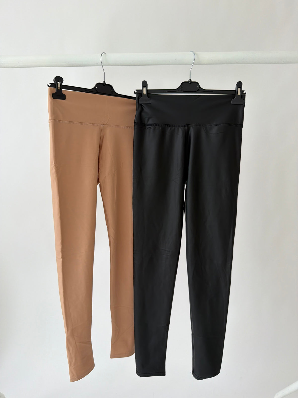 Leather look high waisted leggings