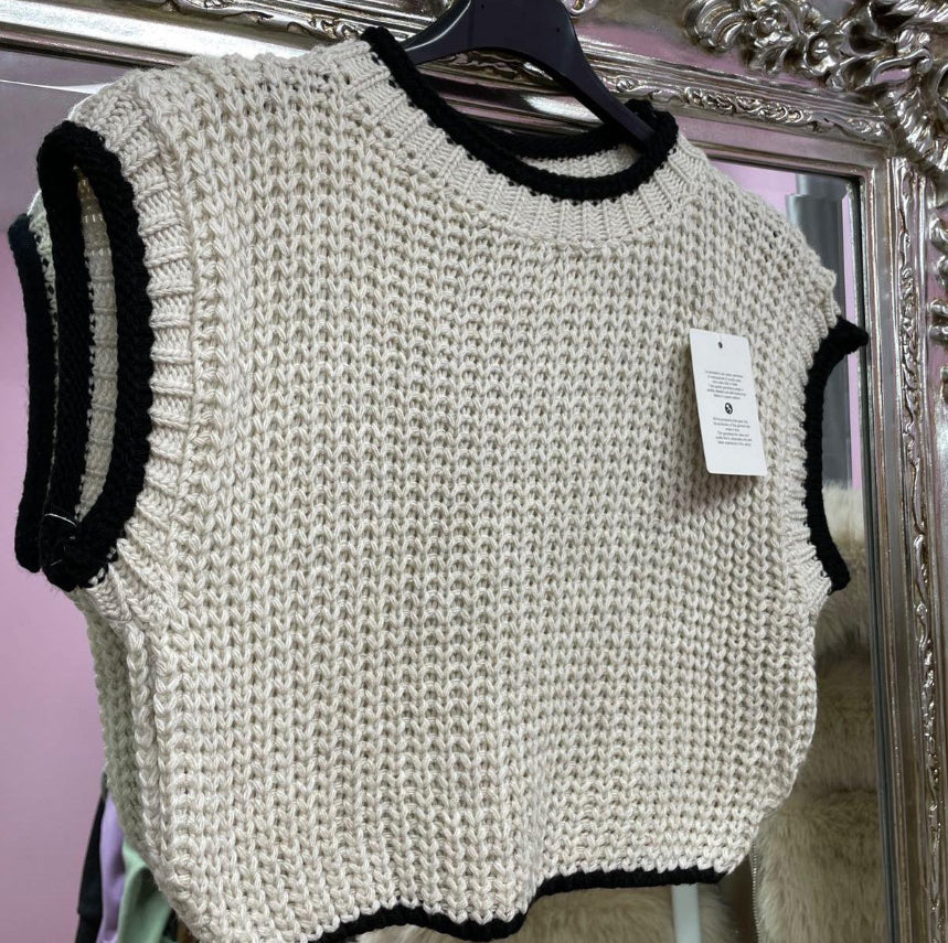 Cropped Caitlin knitted short sleeve top