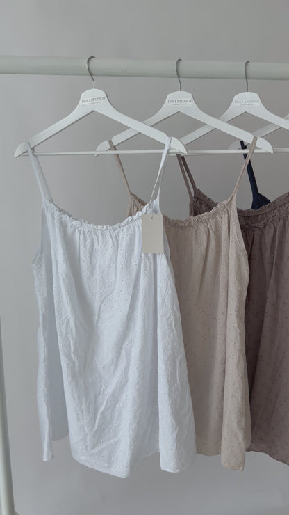 Broderie anglaise vest tops - PLUS SIZE